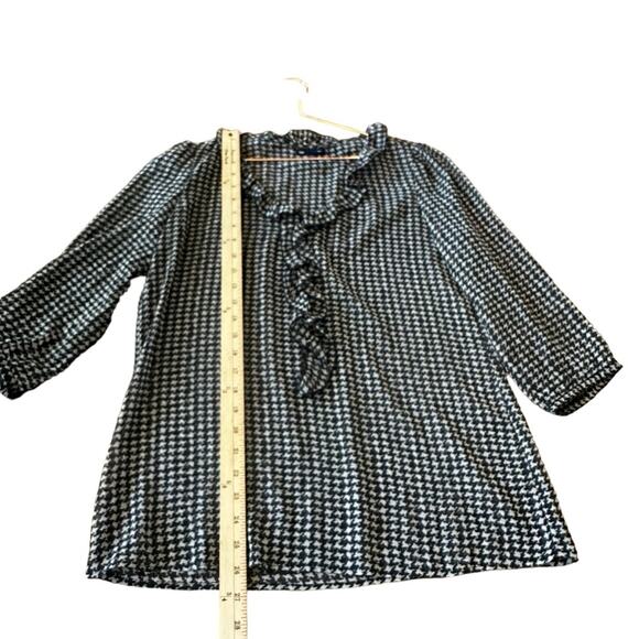 Gap factory ruffle front Houndstooth blouse size medium semi sheer - Picture 3 of 5